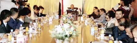 اجتماع موسع للجنة العليا للانتخابات وممثلي الأحزاب والتنظيمات السياسية