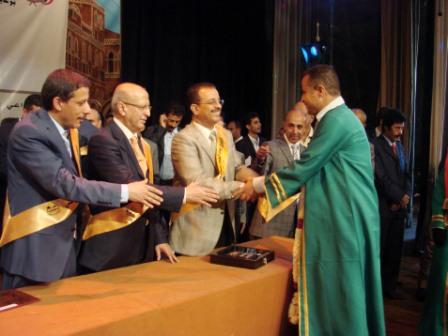 جانب من تكريم المعلمين في يوم المعلم أمس