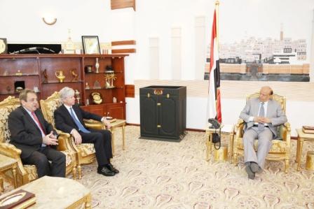 لدى استقباله رئيس دائرة الشرق الأوسط بشركة توتال