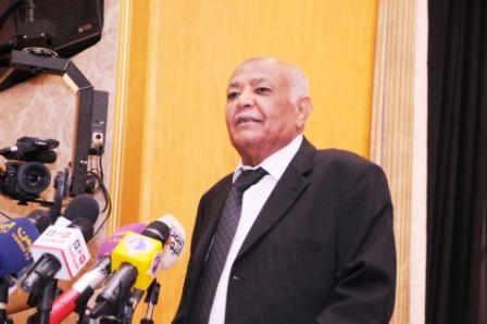 رئيس الوزراء خلال تدشين الحملة الوطنية لدعم مرضى السرطان