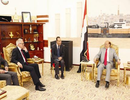 رئيس الجمهورية لدى استقباله عضو البرلمان الألماني أمس