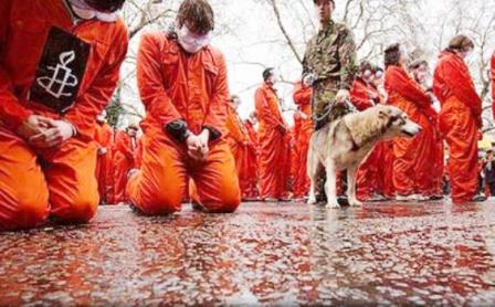 معتقلون في جوانتانامو