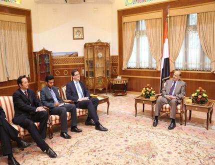 رئيس الجمهورية خلال استقباله نائب مستشار الأمن القومي البريطاني