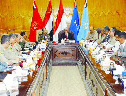 من اجتماع لجنة الشؤون العسكرية أمس