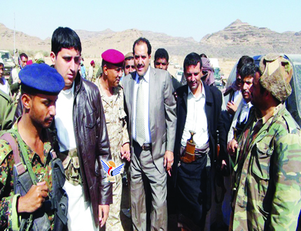 اللجنة الرئاسية أثناء الاشراف على انتشار الجيش في مواقع النزاع  بدماج